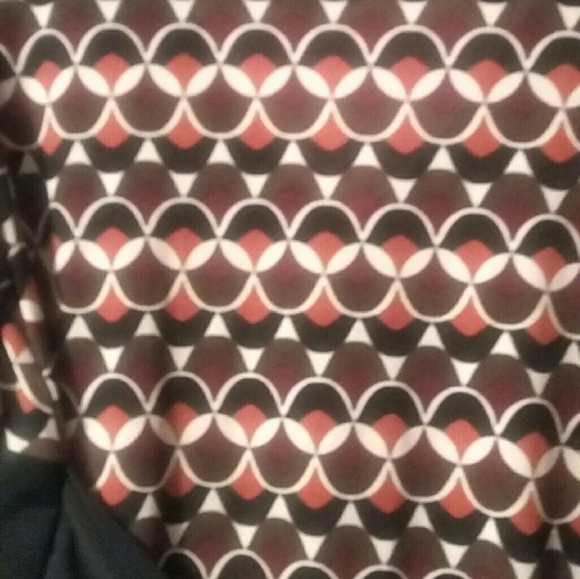 Tiana  B beautiful dress - Picture 4 of 4